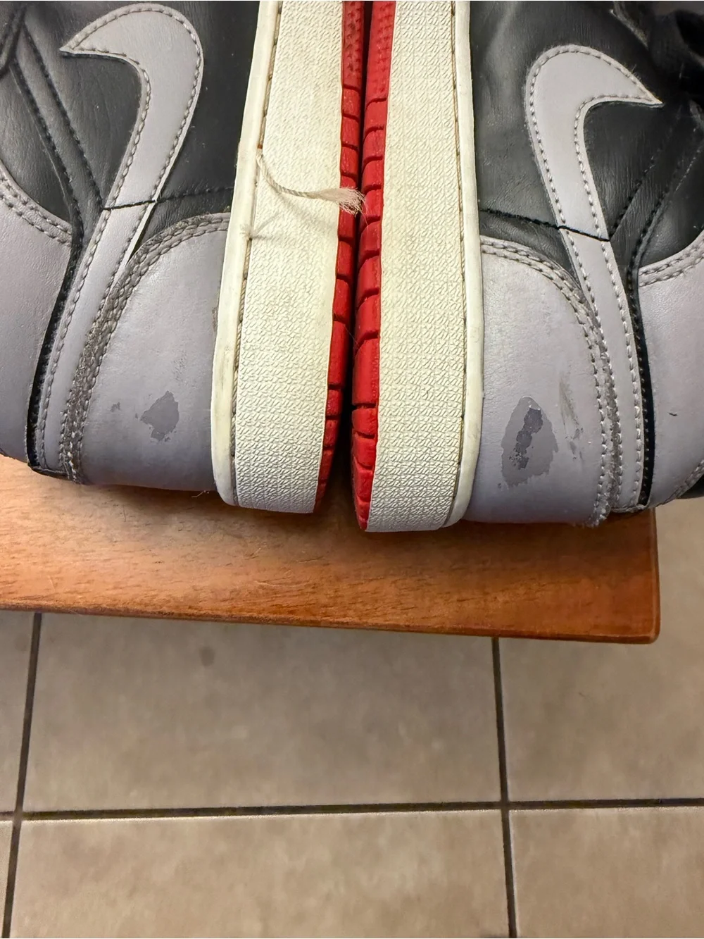 Nike Kids Jordan 1 Mid Black/Gray/Red Sneakers